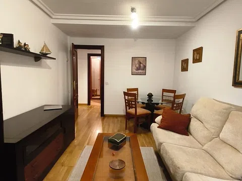 Piso en calle San Melchor García Sampedro, 60 - Foto 2