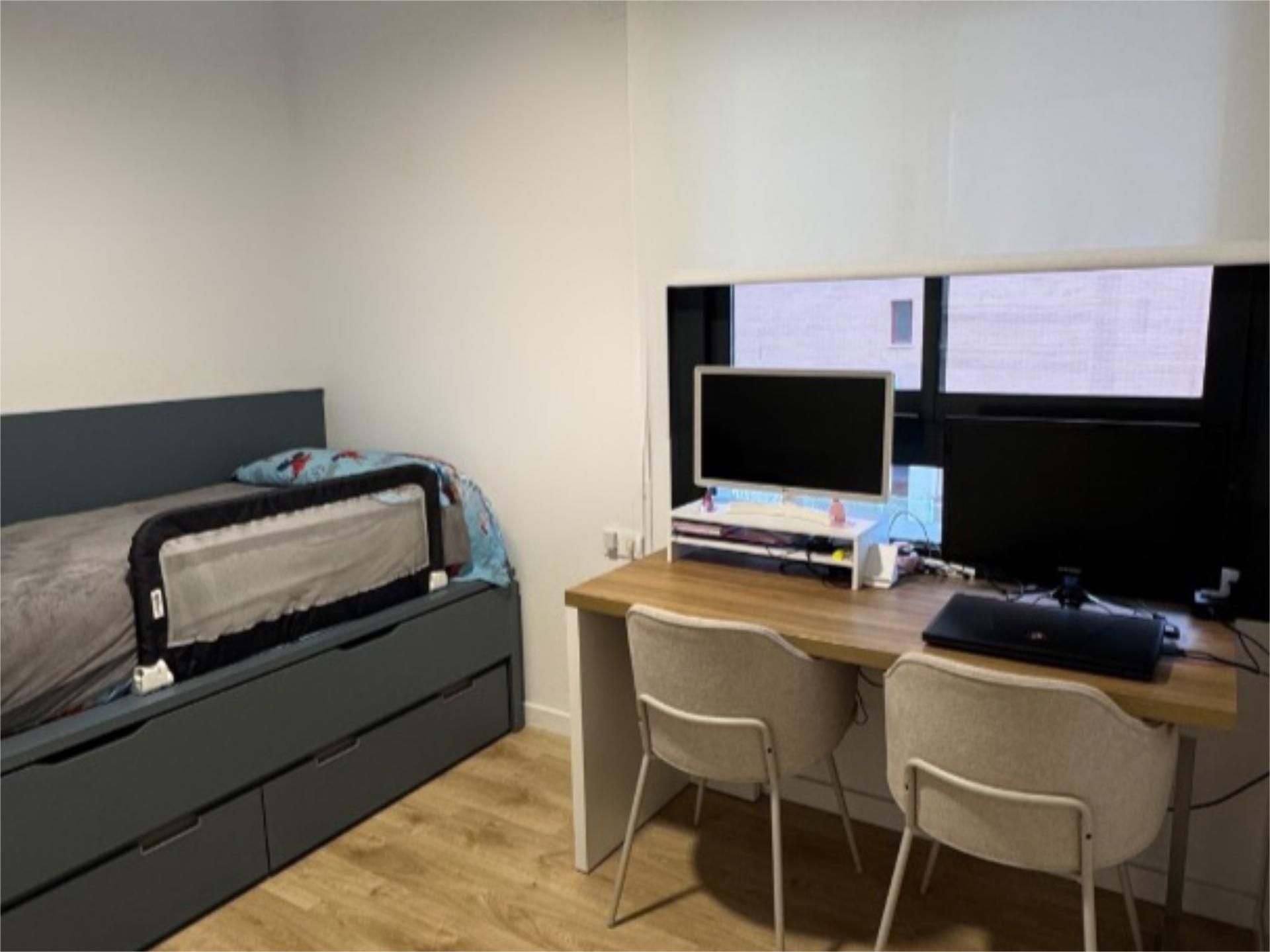 Piso en  Carrer Periodista Asuncion Valdes 13 - Foto 19