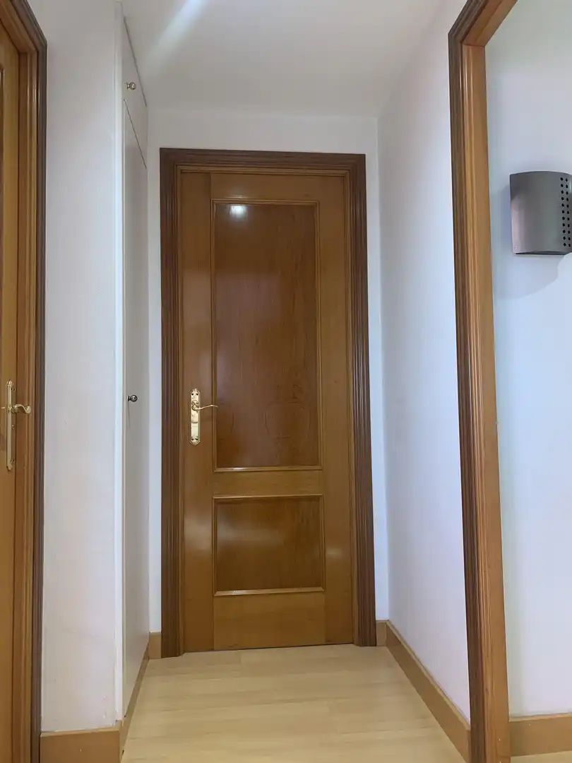 Piso en  Carrer de les Tres Creus - Foto 3
