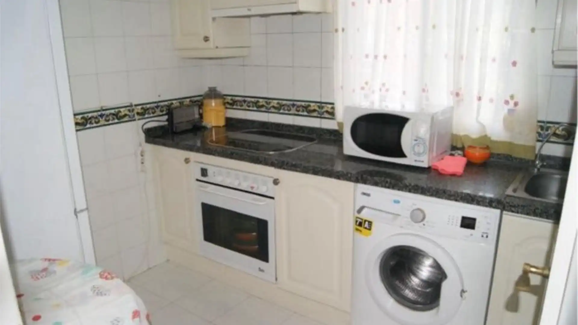 Piso en  Calle Dávila Bertoli 2 - Foto 3