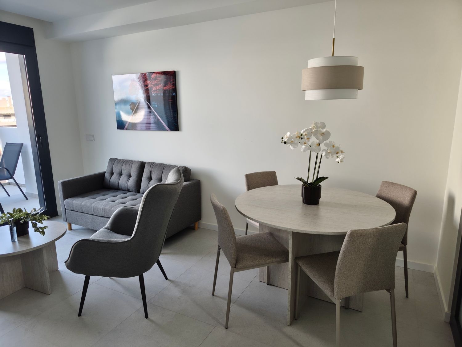 Piso en Avenida Don Juan de Borbon, 102, Zona Juan de Borbón - Foto 2