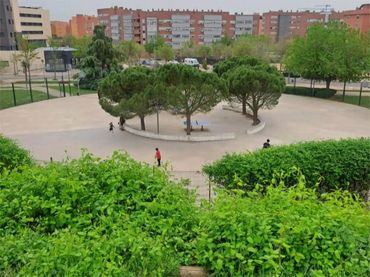 Piso en  Avenida Carmen Laforet 7 - Foto 4