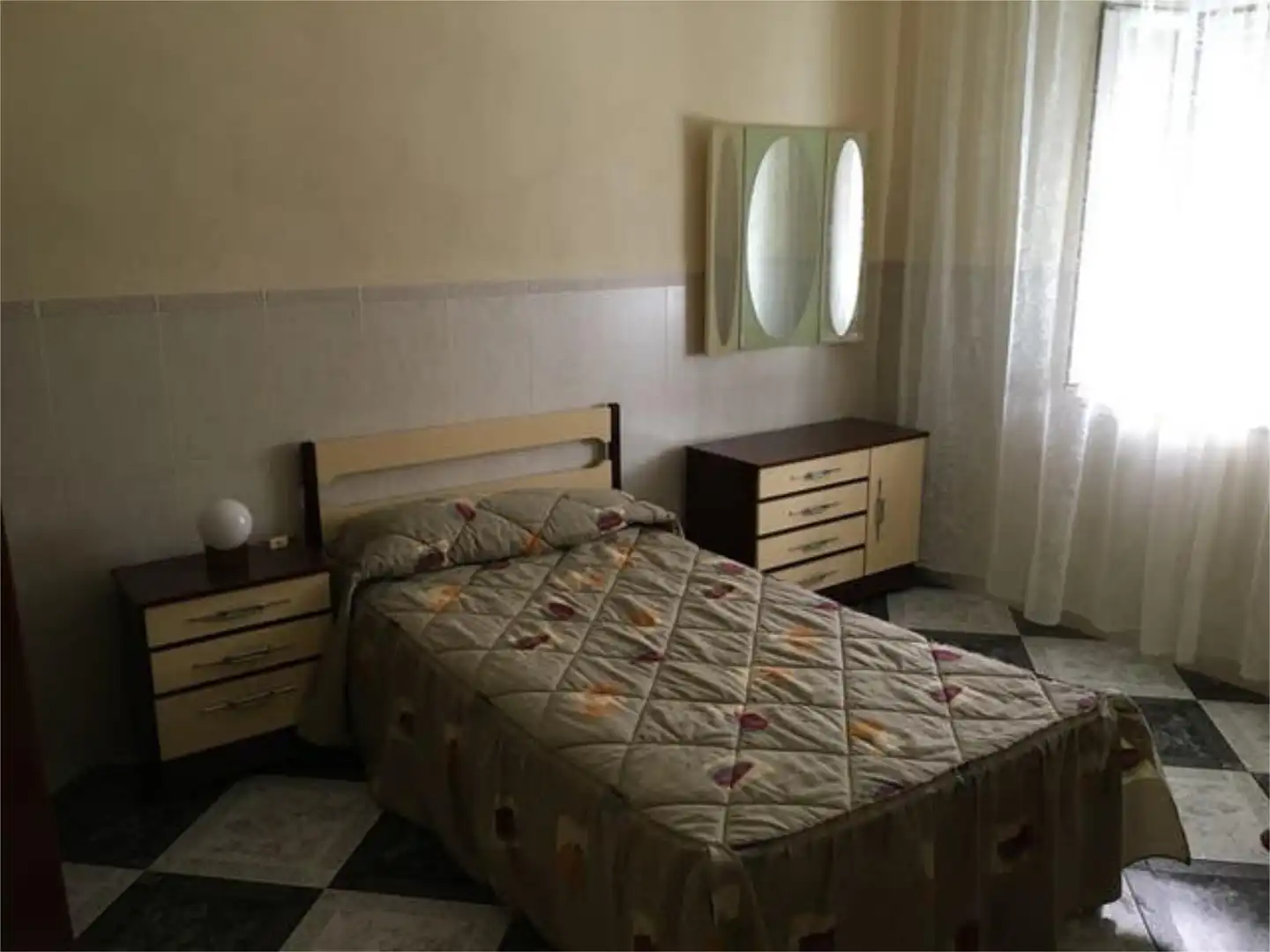 Chalet en Zona centro-vial - Foto 5