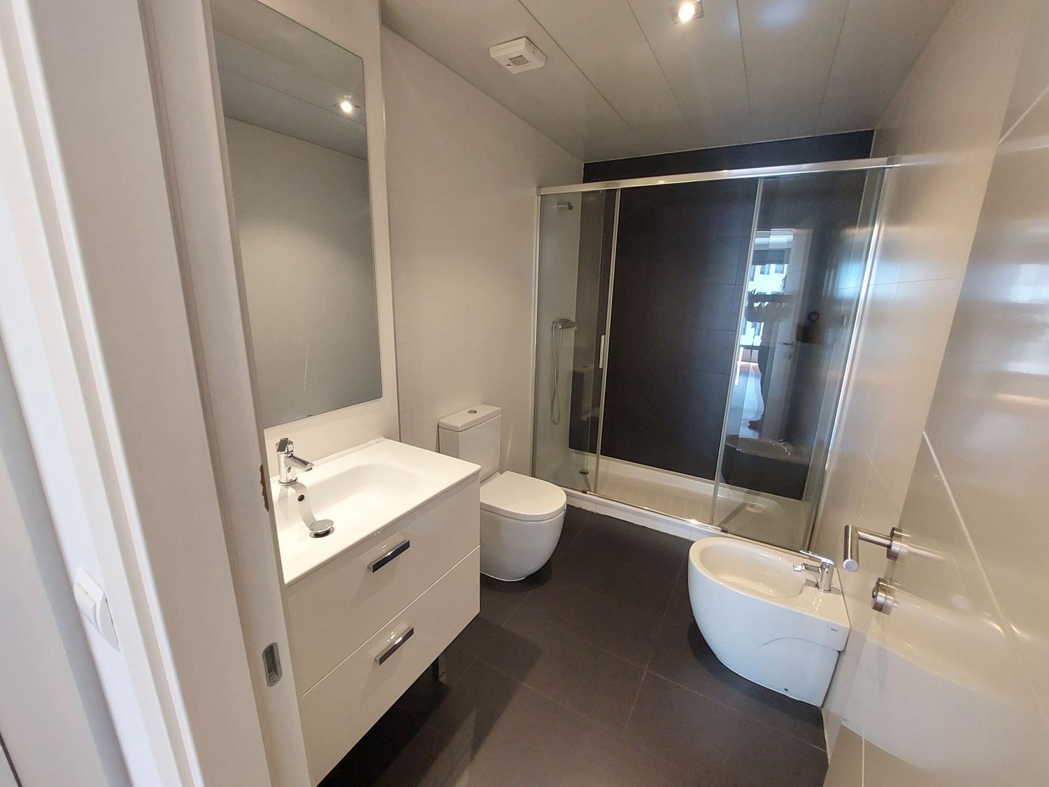 Piso en calle de Carlos y Guillermo Fernández Shaw, 1 - Foto 10