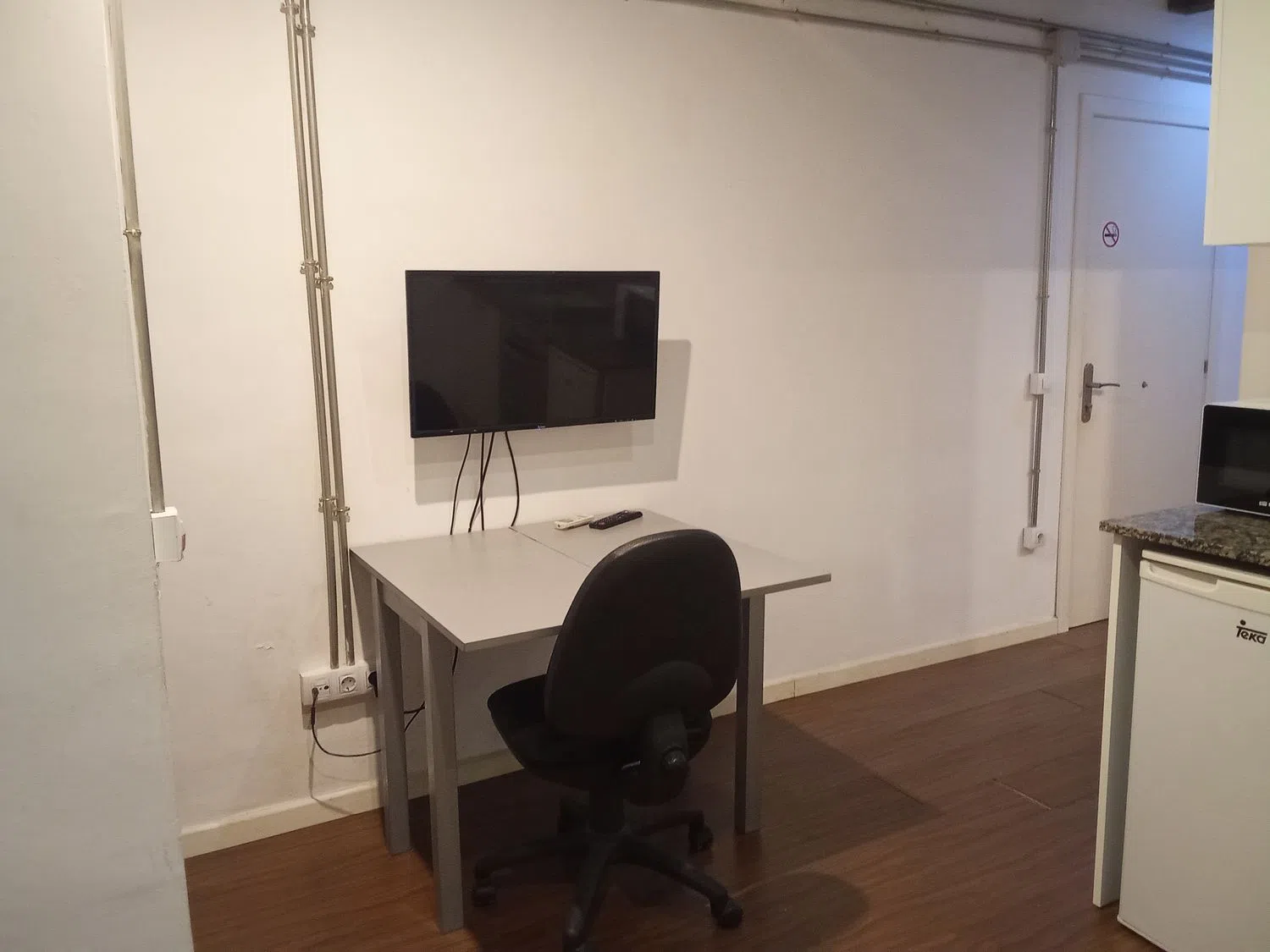 Estudio en Portal nou, 60 - Foto 4