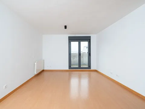 Ático en calle de Lina Odena - Foto 1