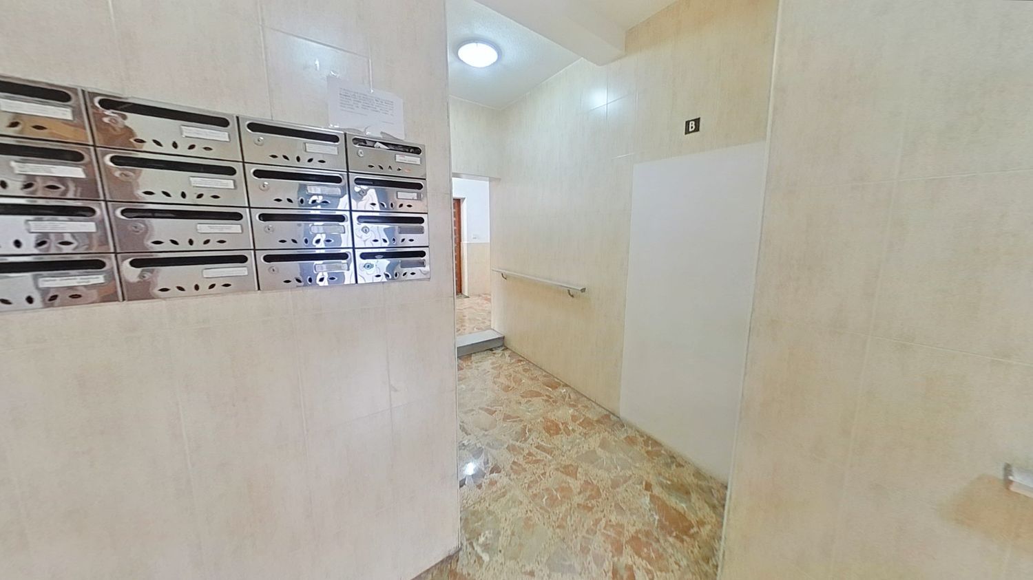 Piso en La Alhóndiga - Foto 27