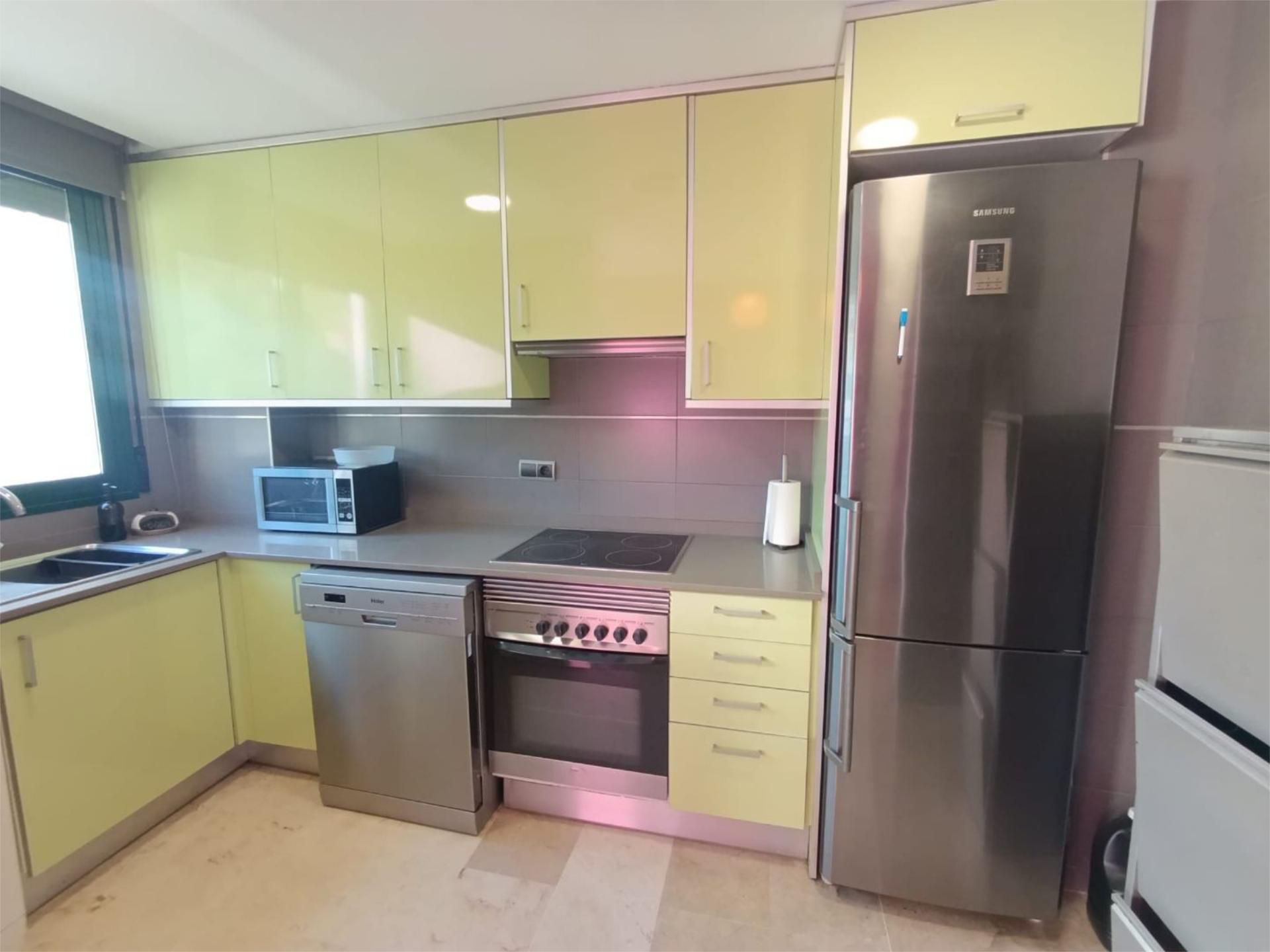 Piso en  Carrer de Cavite 108 - Foto 5