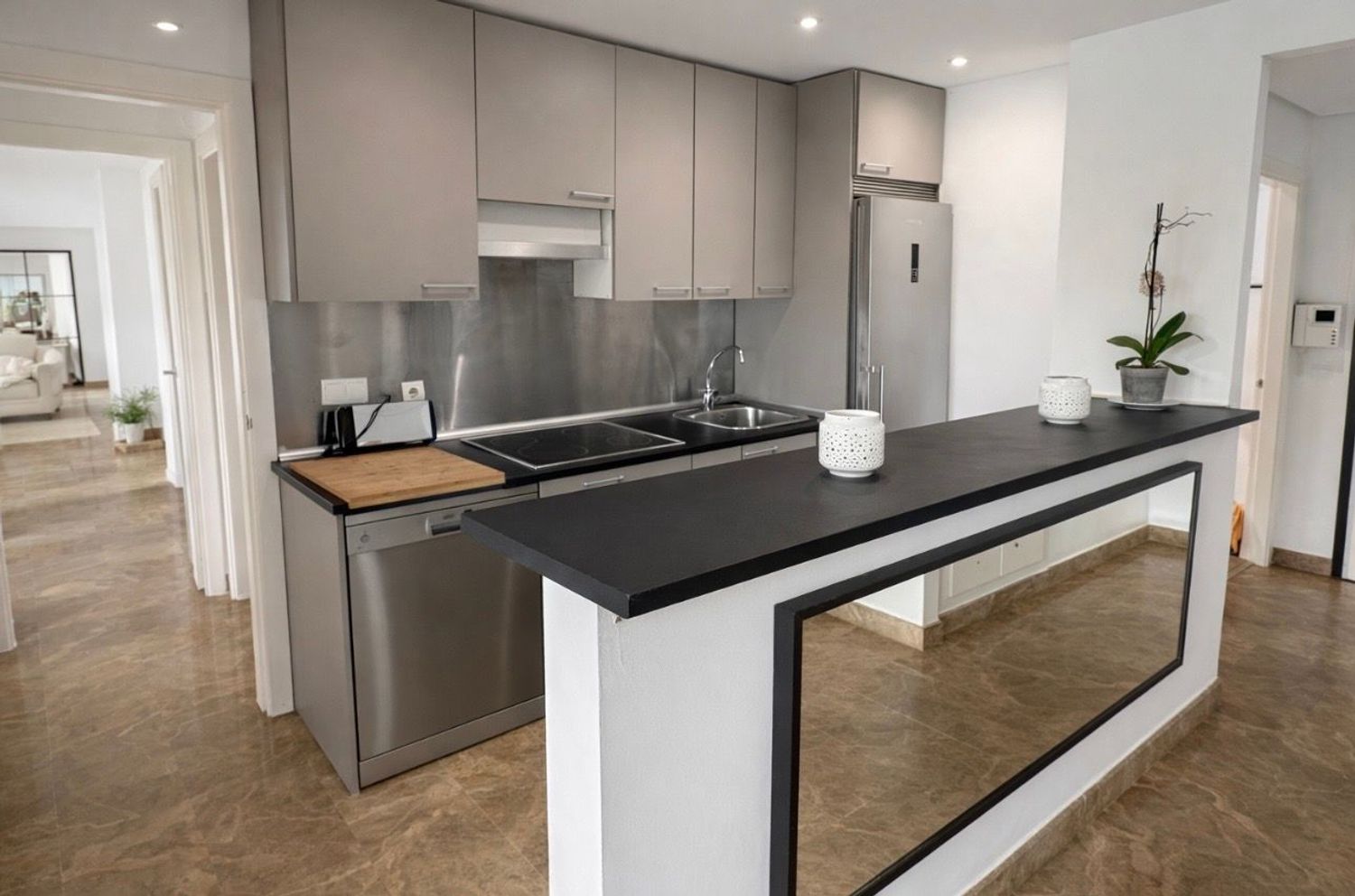 Piso en calle Igualeja, 9 - Foto 4