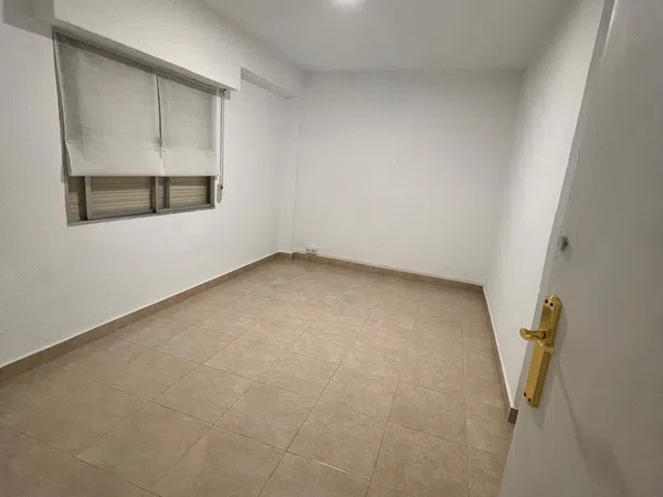 Piso en calle Brigadier Algarra, 48 - Foto 3