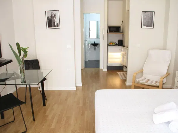 Estudio en calle isabel la católica, 6 - Foto 2