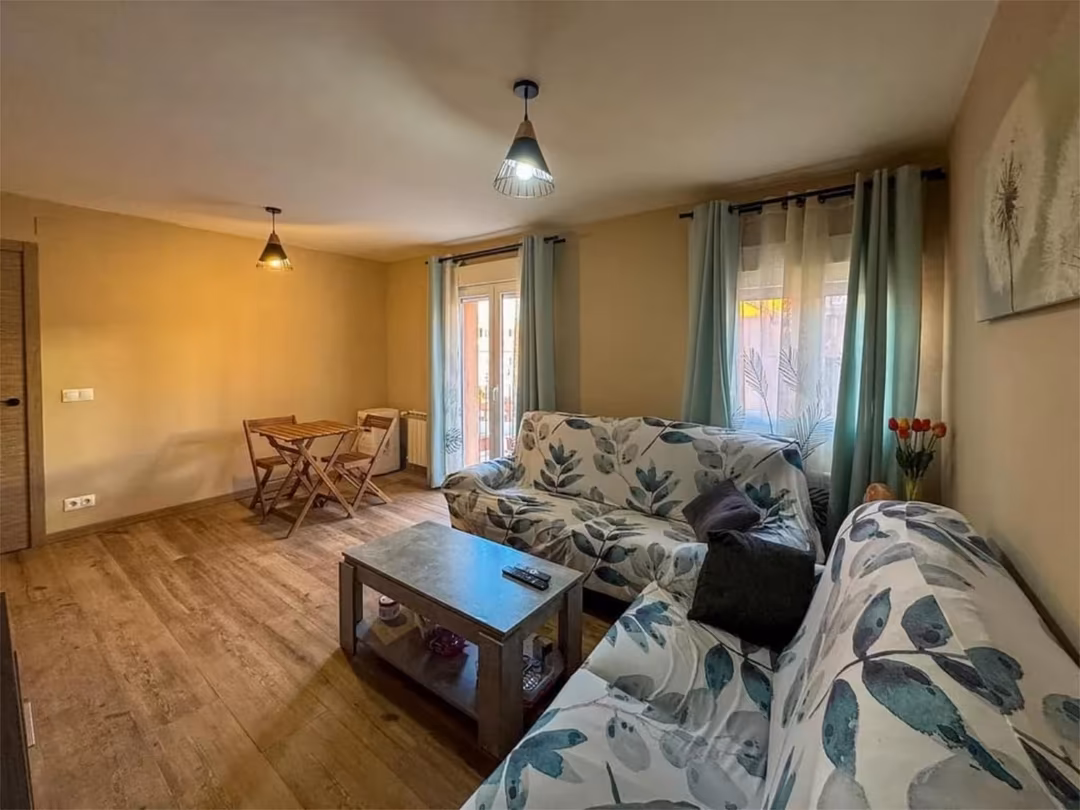 Piso en  Calle del Carmen 21 - Foto 2