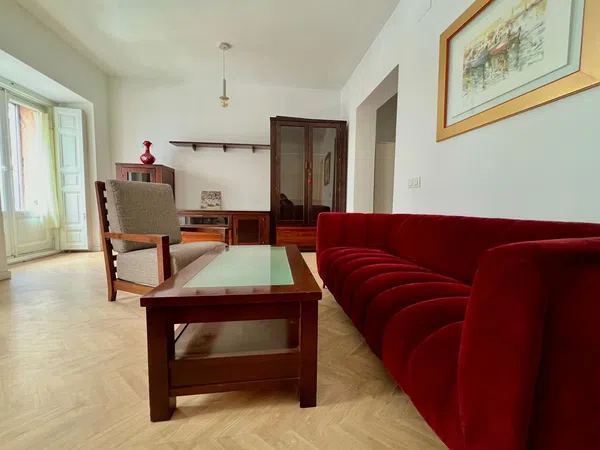 Piso en calle de San Bernardo, 12