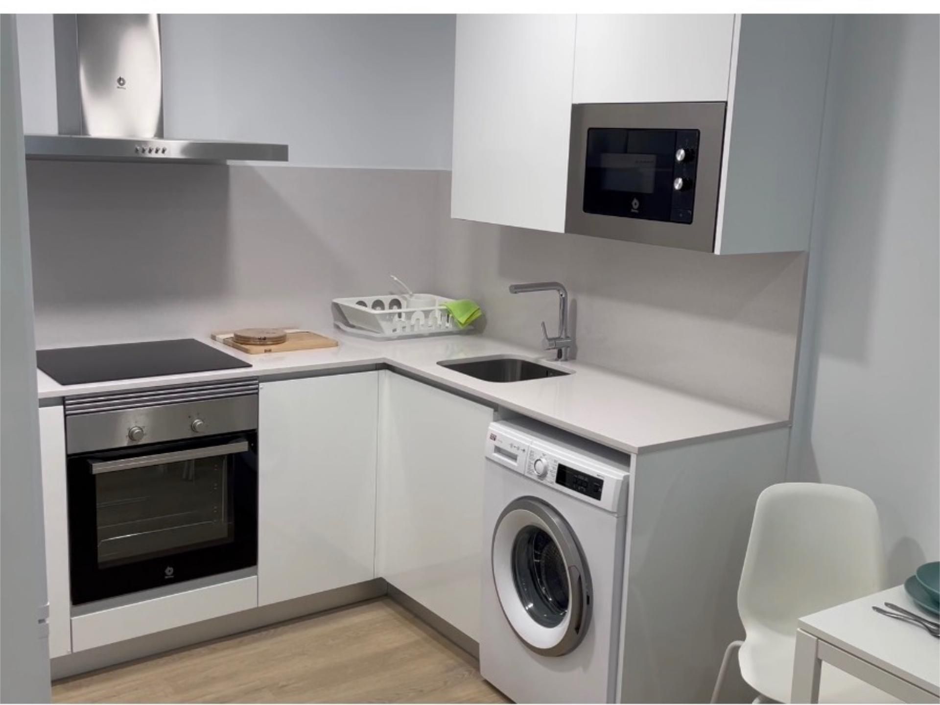 Piso en  Calle Doctor Alfonso Chiscano Díaz 24 - Foto 8