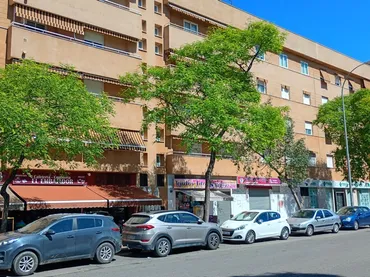 Piso en  Glorieta Ciudad de Córdoba 1 - Foto 1
