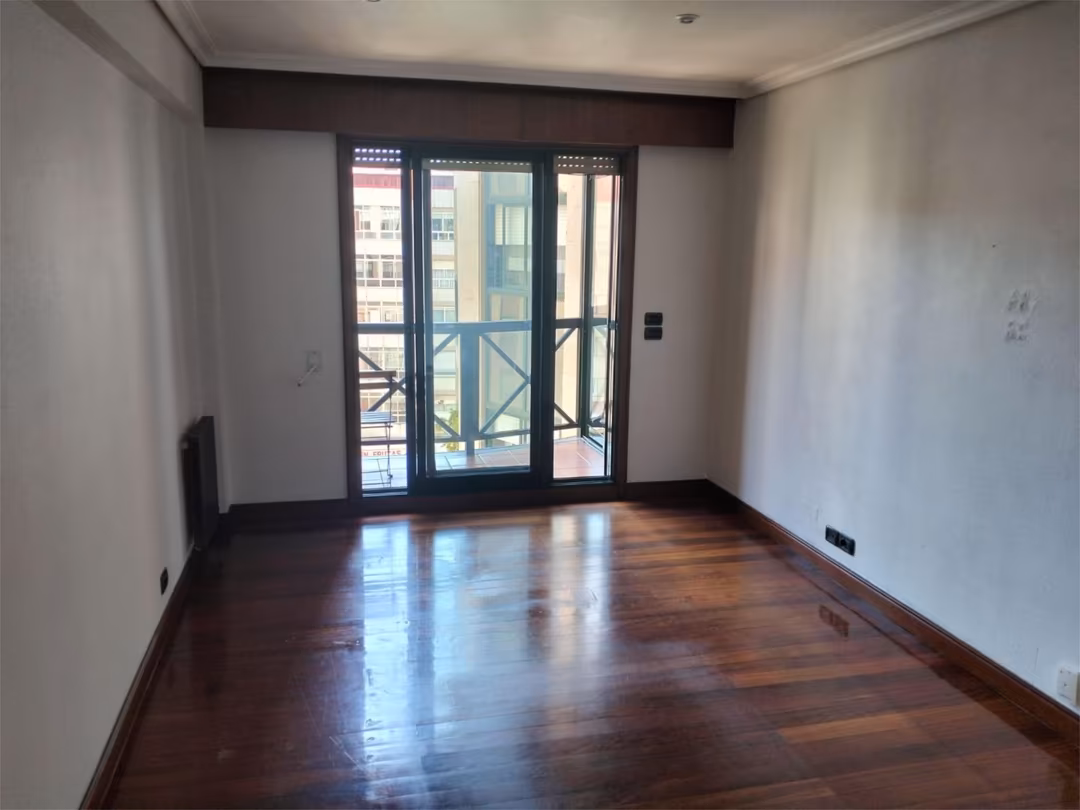 Piso en  Rúa Pintor Laxeiro 7 - Foto 4