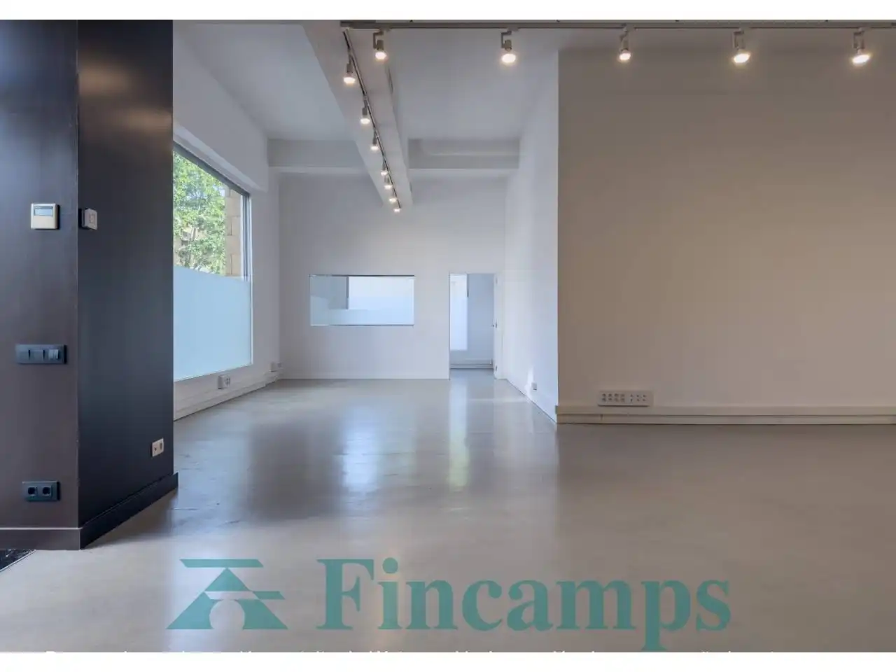 Local comercial en  Calle Sant Oleguer 136 - Foto 3