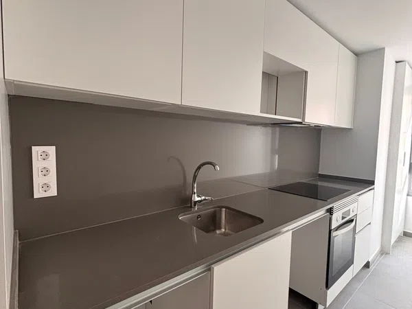 Piso en Calle Frigiliana, Girón - Las Delicias - Pacífico - Foto 8