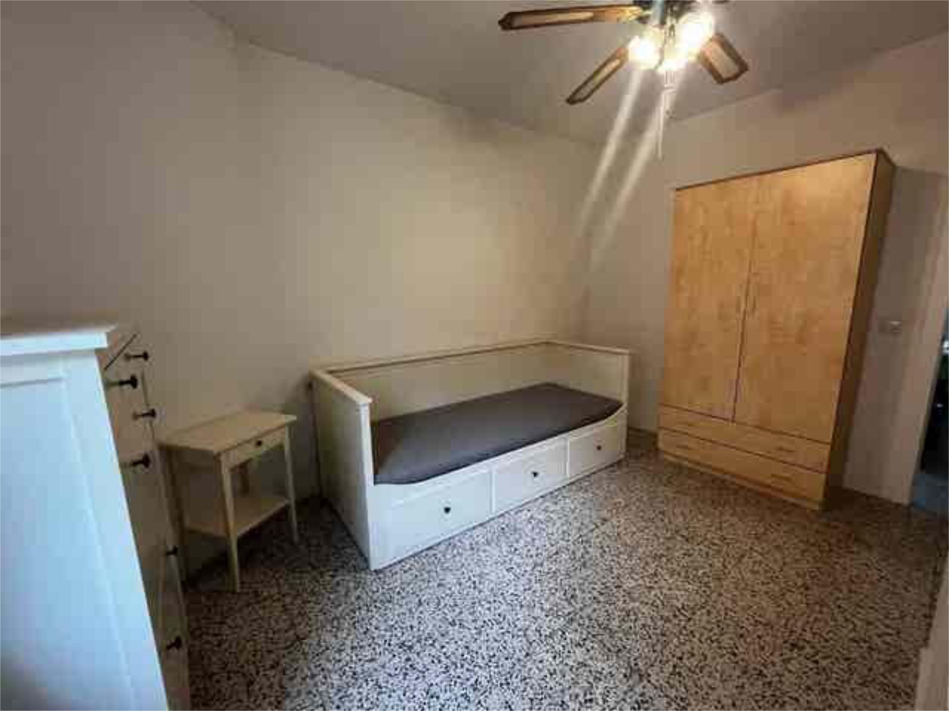 Piso en Valdeolleros - Foto 8