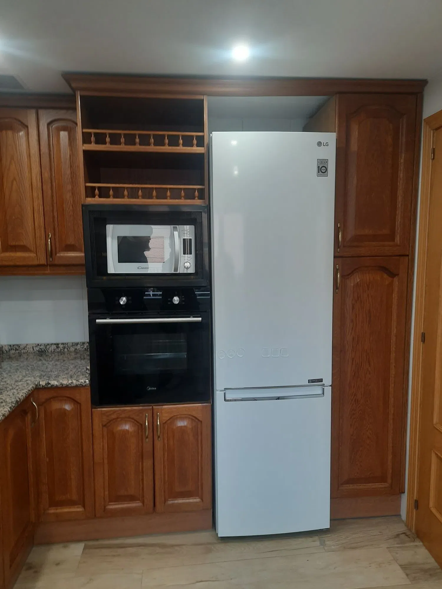 Chalet adosado en Ensanche - Foto 6