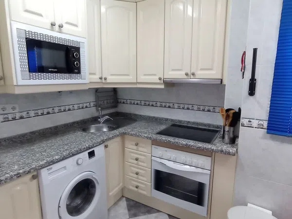 Piso en Calle Lepanto, Girón - Las Delicias - Pacífico - Foto 26