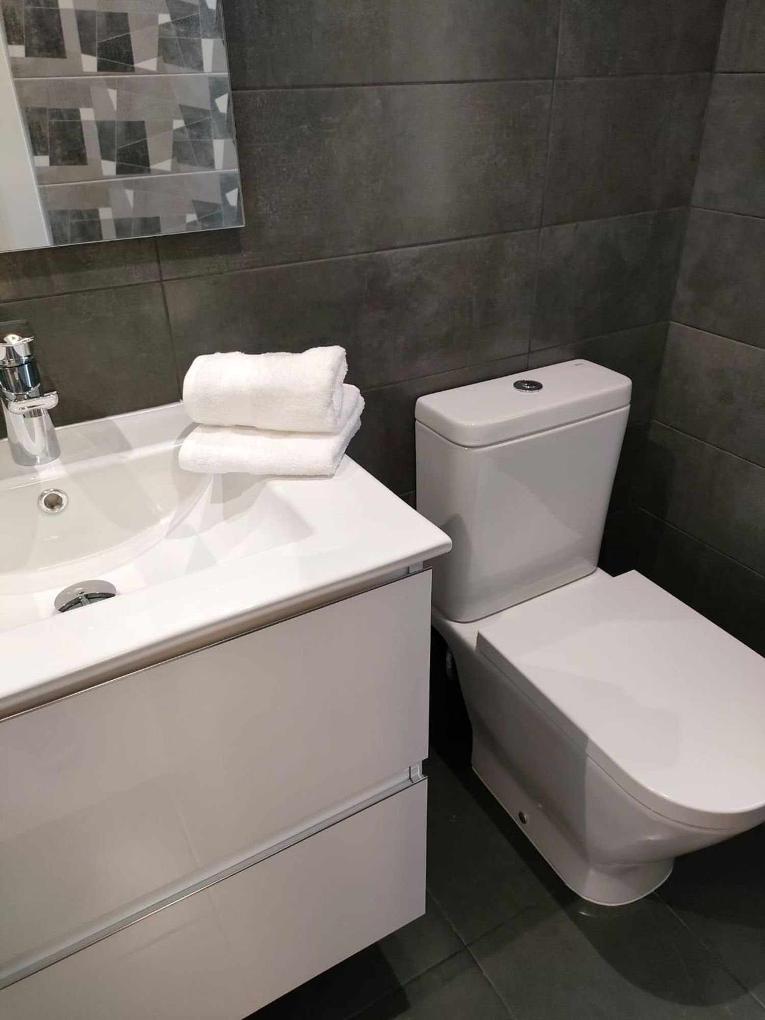 Estudio en Barrio Valdezarza - Foto 5