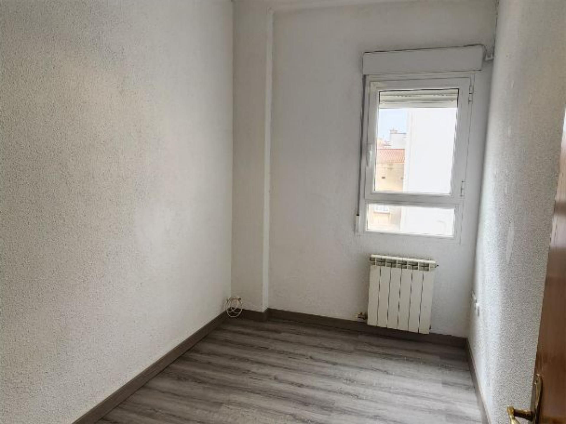 Piso en  Calle de María Lostal 32 - Foto 7