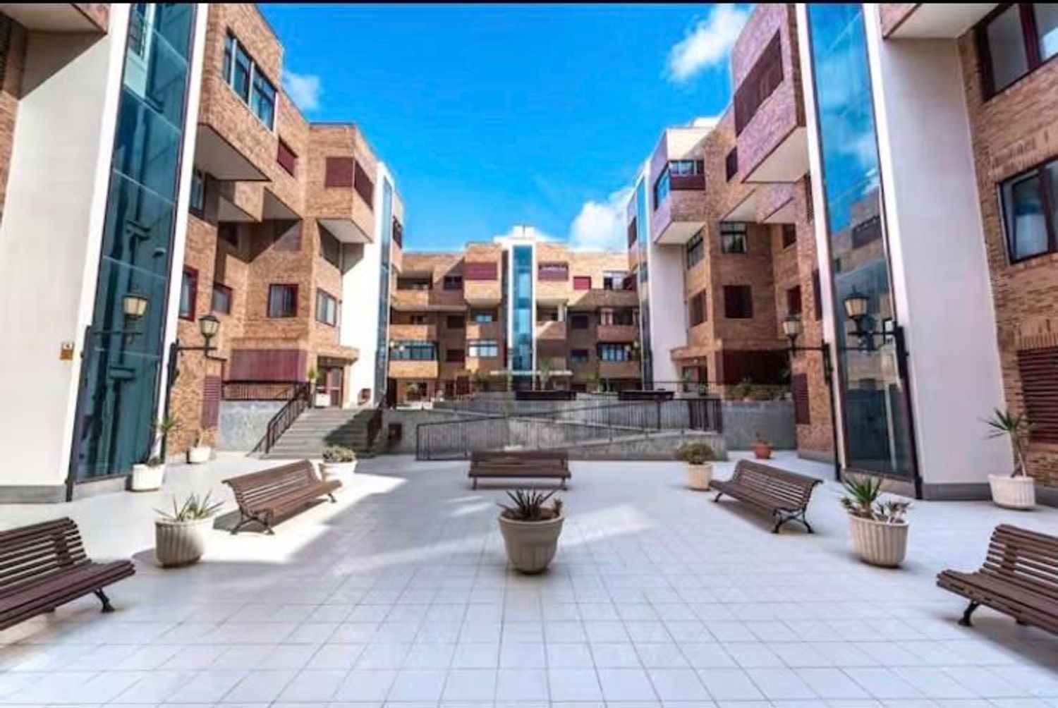 Piso en calle Sagunto, 15 - Foto 3