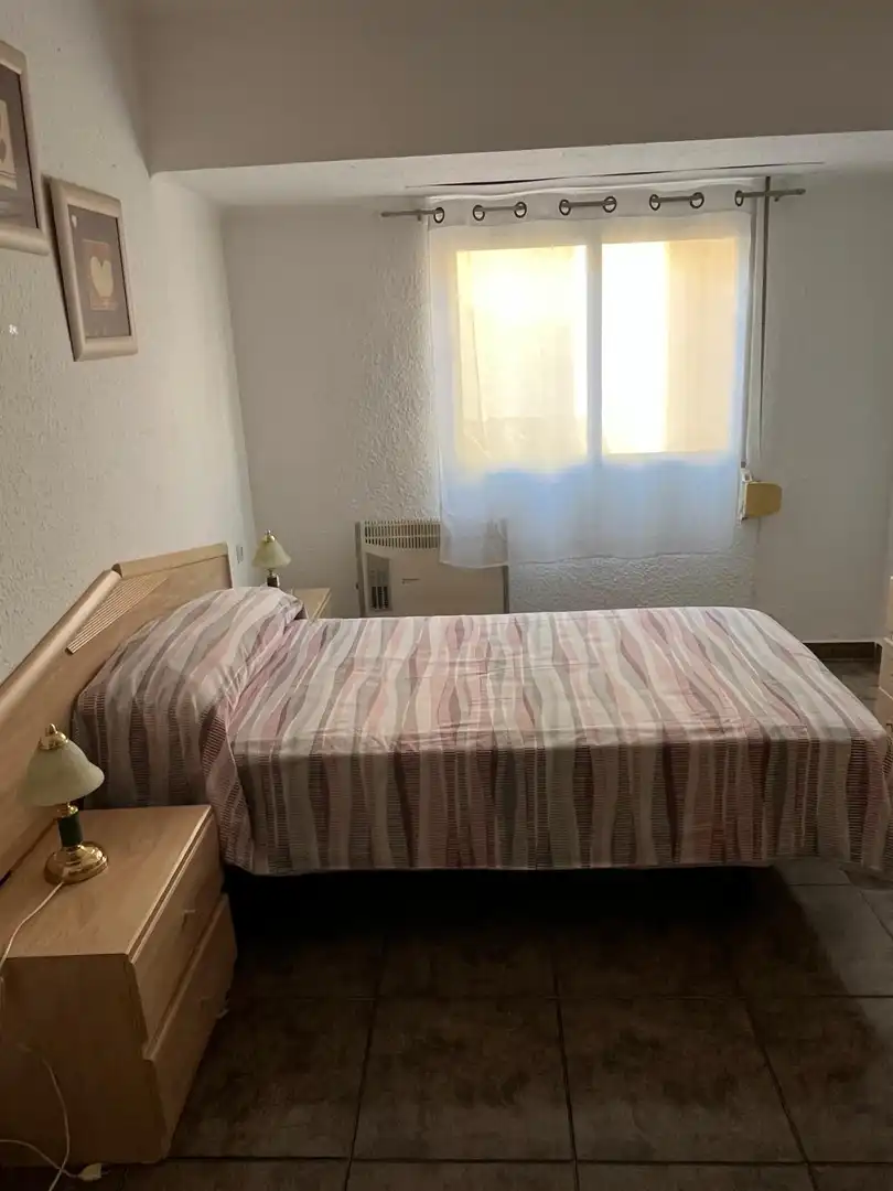 Piso en  Carrer d'Agustina d'Aragó 7 - Foto 4