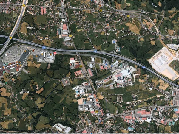 Garaje en Calle de los Hermanos Quirós Río s/n, Viella-Granda-Meres, Viella-Granda-Meres - Foto 2