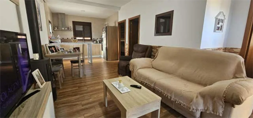 Casa adosada en Los Llanos de San Vicente - Foto 4