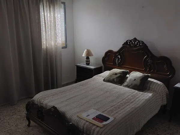 Chalet pareado en Barrio El Higuerón - Foto 2