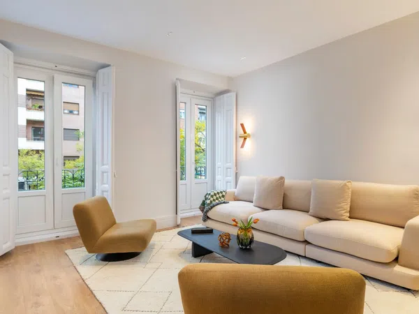 Piso en calle de Diego de León, 40