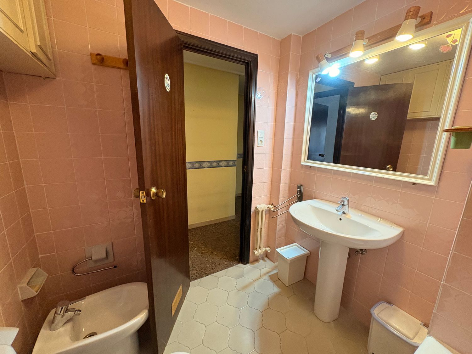 Piso en Barrio Ruiseñores - Foto 17