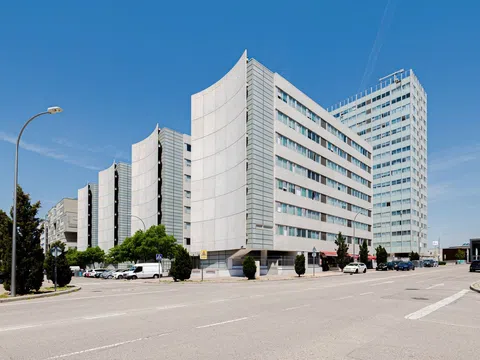 Piso en avenida de las Suertes