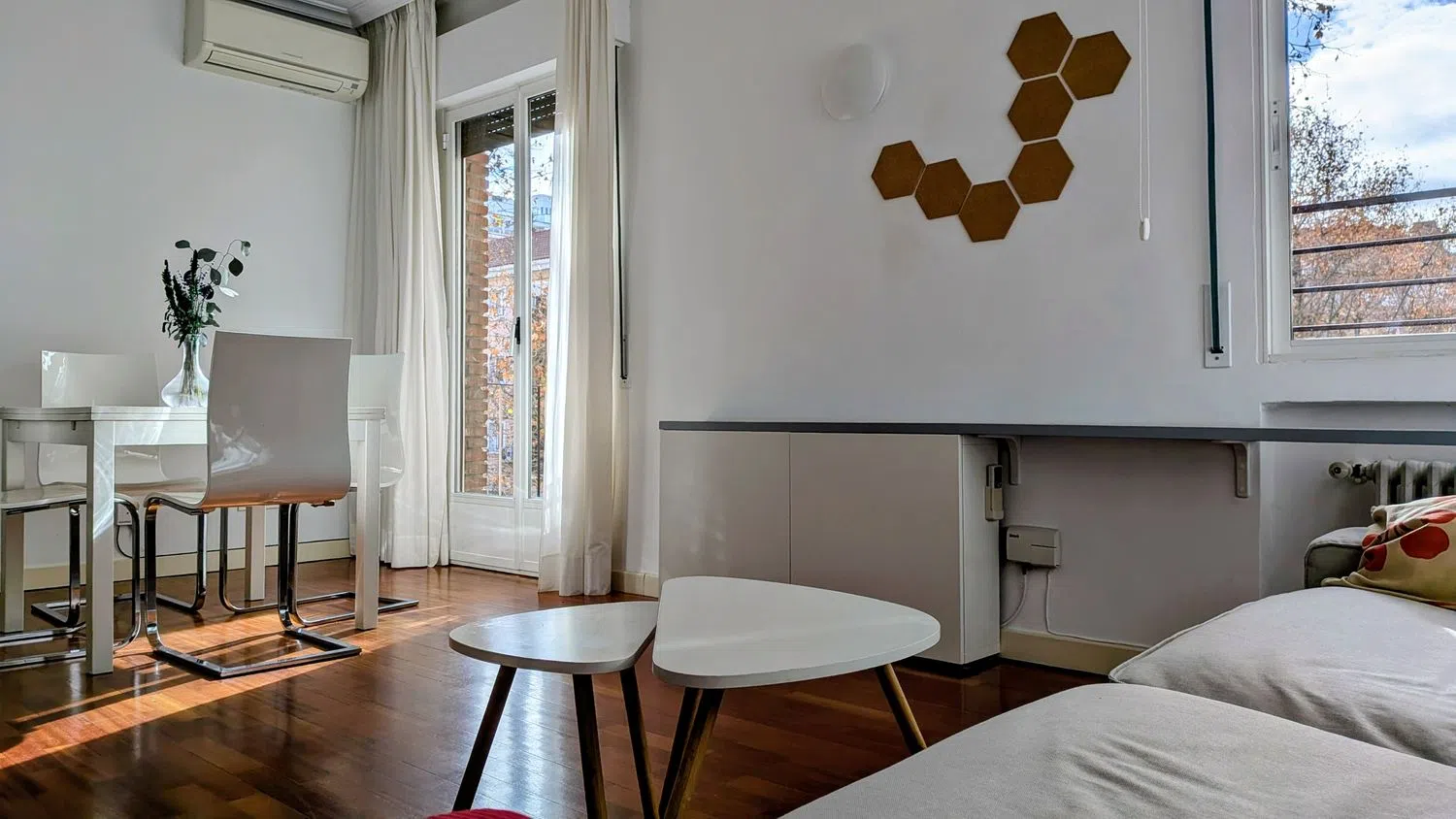 Piso en calle de la Infanta Mercedes, 12 - Foto 4