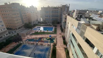 Piso en  Plaza Catedrática Asunción Linares 1 - Foto 1