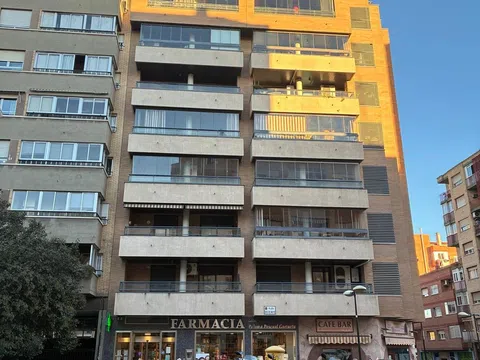 Piso en calle de Gerona, 6