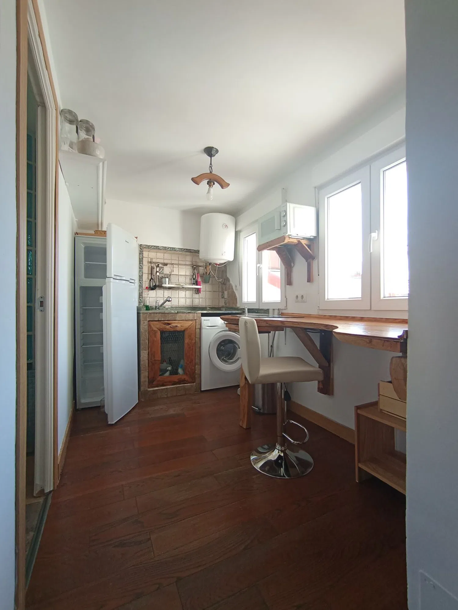 Estudio en calle del Reloj, 12 - Foto 1