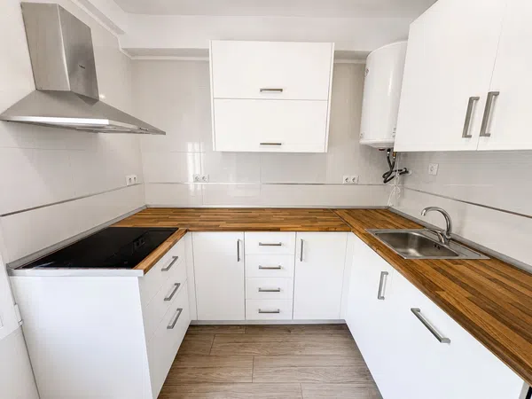 Piso en Calle Tarrasa, 222, Huerta de la Reina - Foto 3
