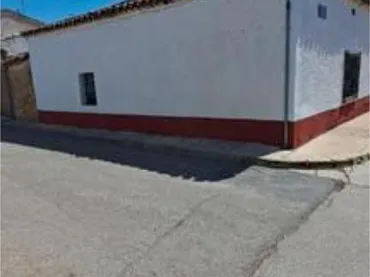 Chalet en Centro del Pueblo - Foto 1