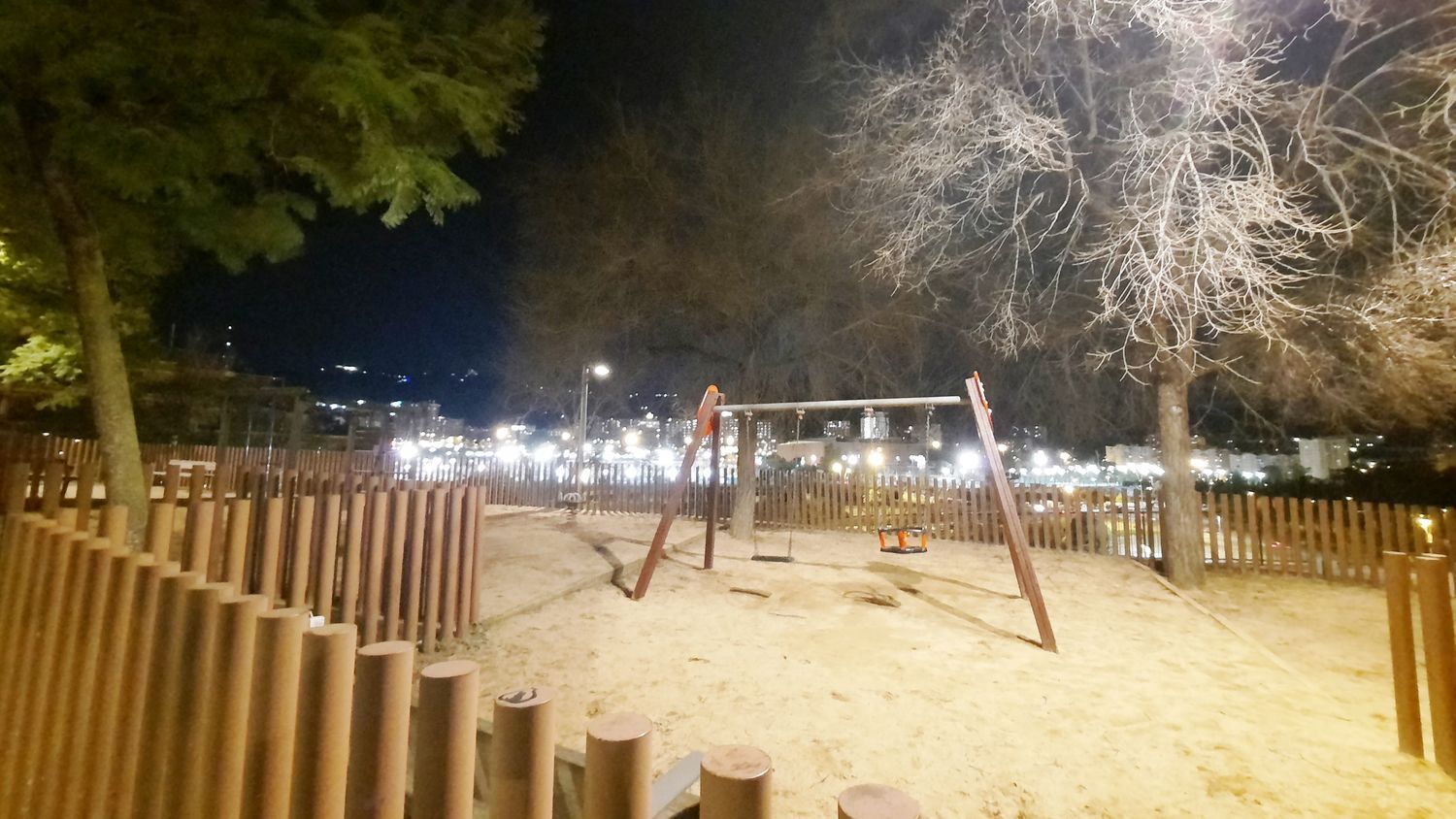 Piso en calle de Josep Sangenís, 50 - Foto 37