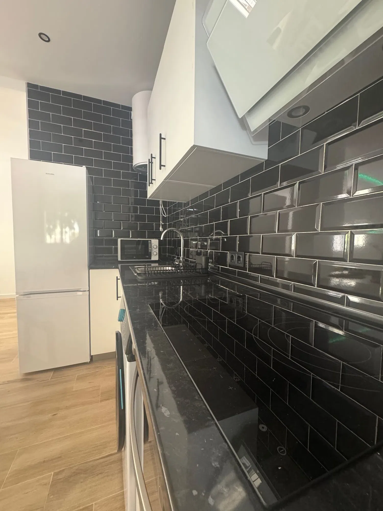 Estudio en Grupo los Millones, 6 - Foto 8