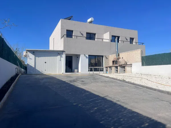 Chalet pareado en Rocafort - Foto 4