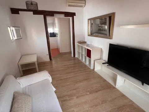 Piso en calle de Santa María, 15