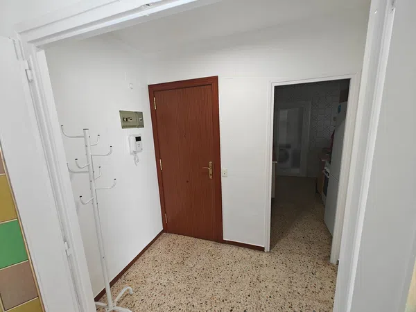 Piso en avenida de València, 45 - Foto 2