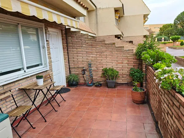 Chalet adosado en calle del Maestre Racional, 13