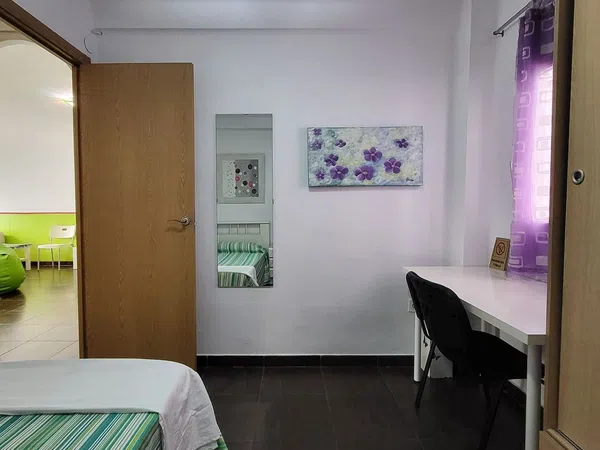 Piso en Calle de Dolores Marqués - Foto 17