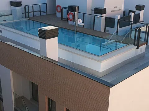 Piso en calle Estébanez Calderón, 13