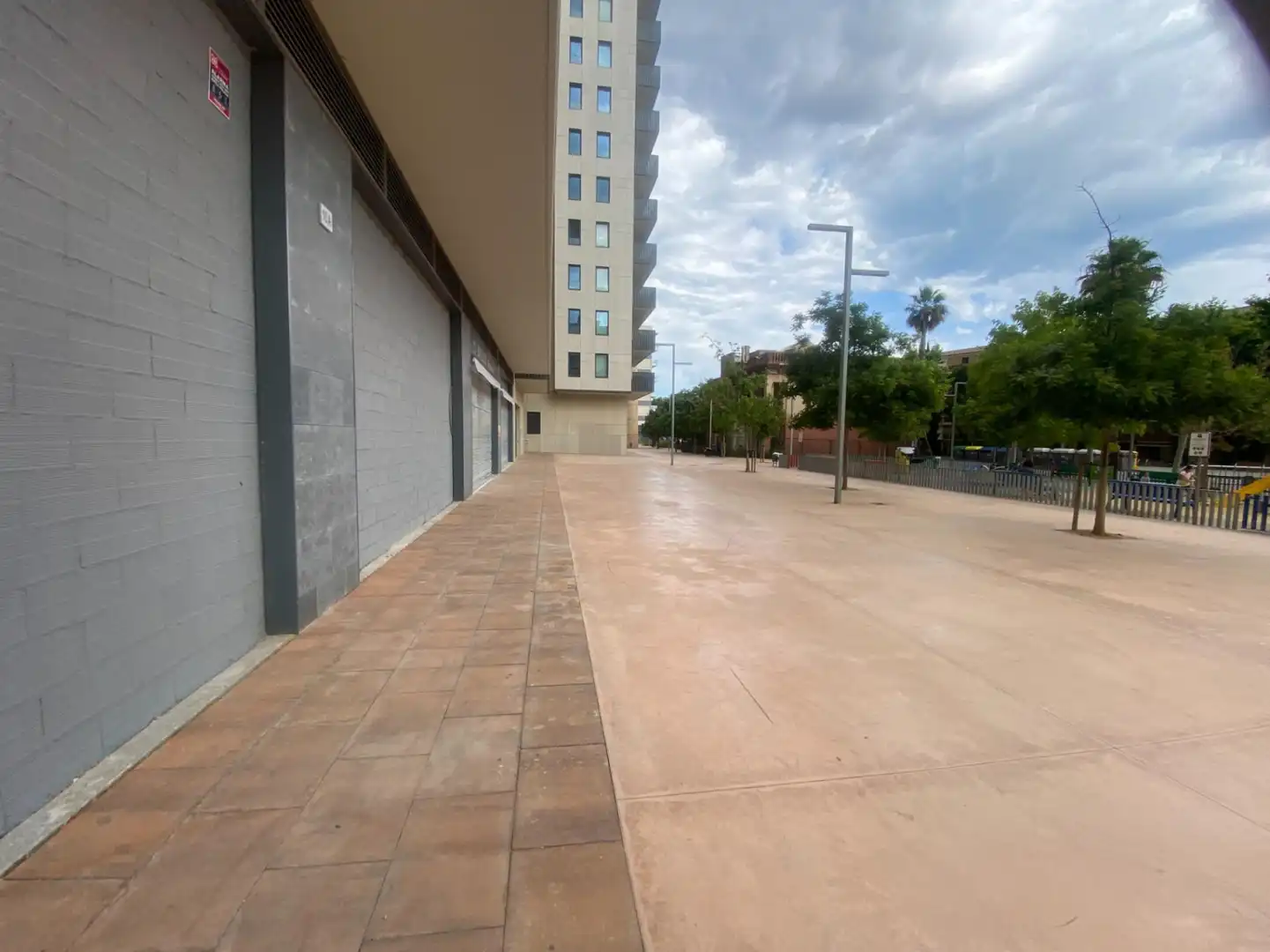 Local comercial en  Hospitalet de Llobregat - Calle Batllori - Foto 27